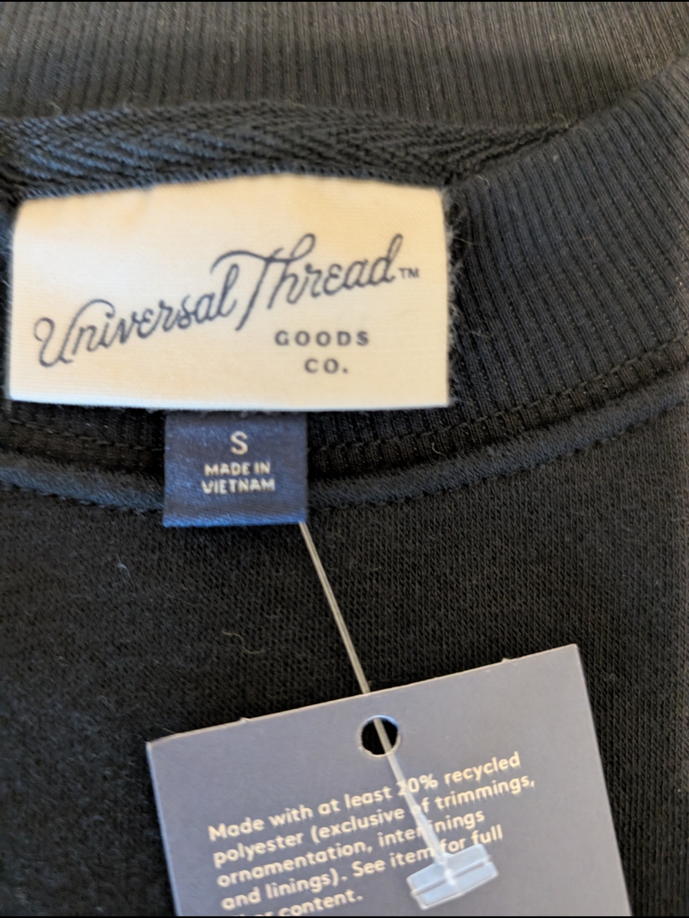 Universal Thread Black Crewneck Sweatshirt with Metallic Script - Picture 6 of 8